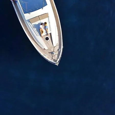 Laysar Yachting